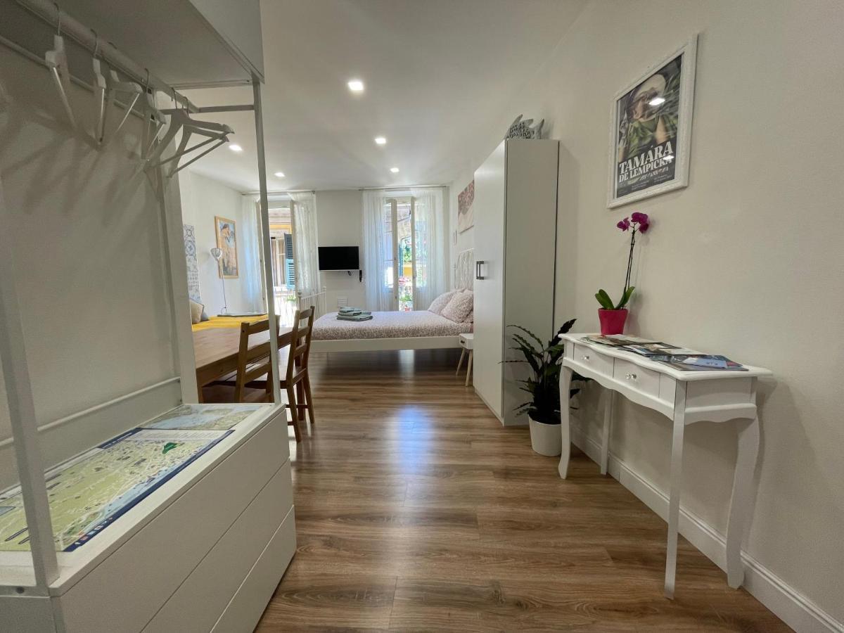 Apartment In Centro Storico Intra
